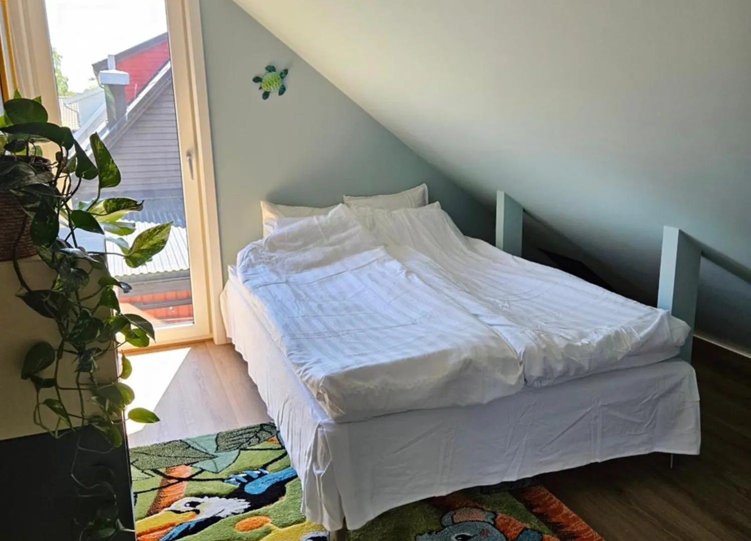 Nyrenoverad Stor Villa 15 Mintuer Fran Goeteborg Centrum Schweden